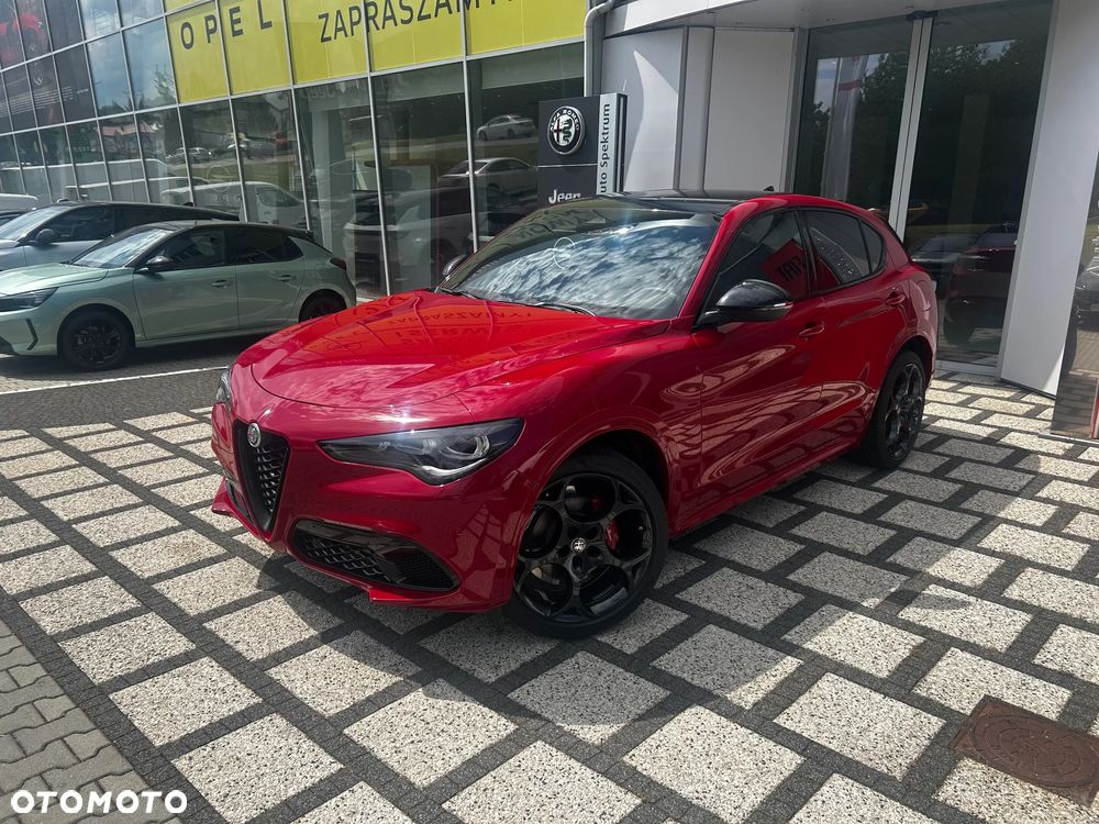 Alfa Romeo Stelvio 2.0 Turbo Tributo Italiano Q4 - 8
