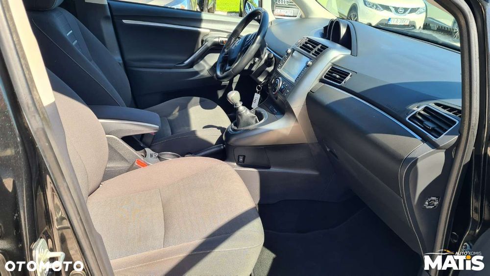 Toyota Verso - 18