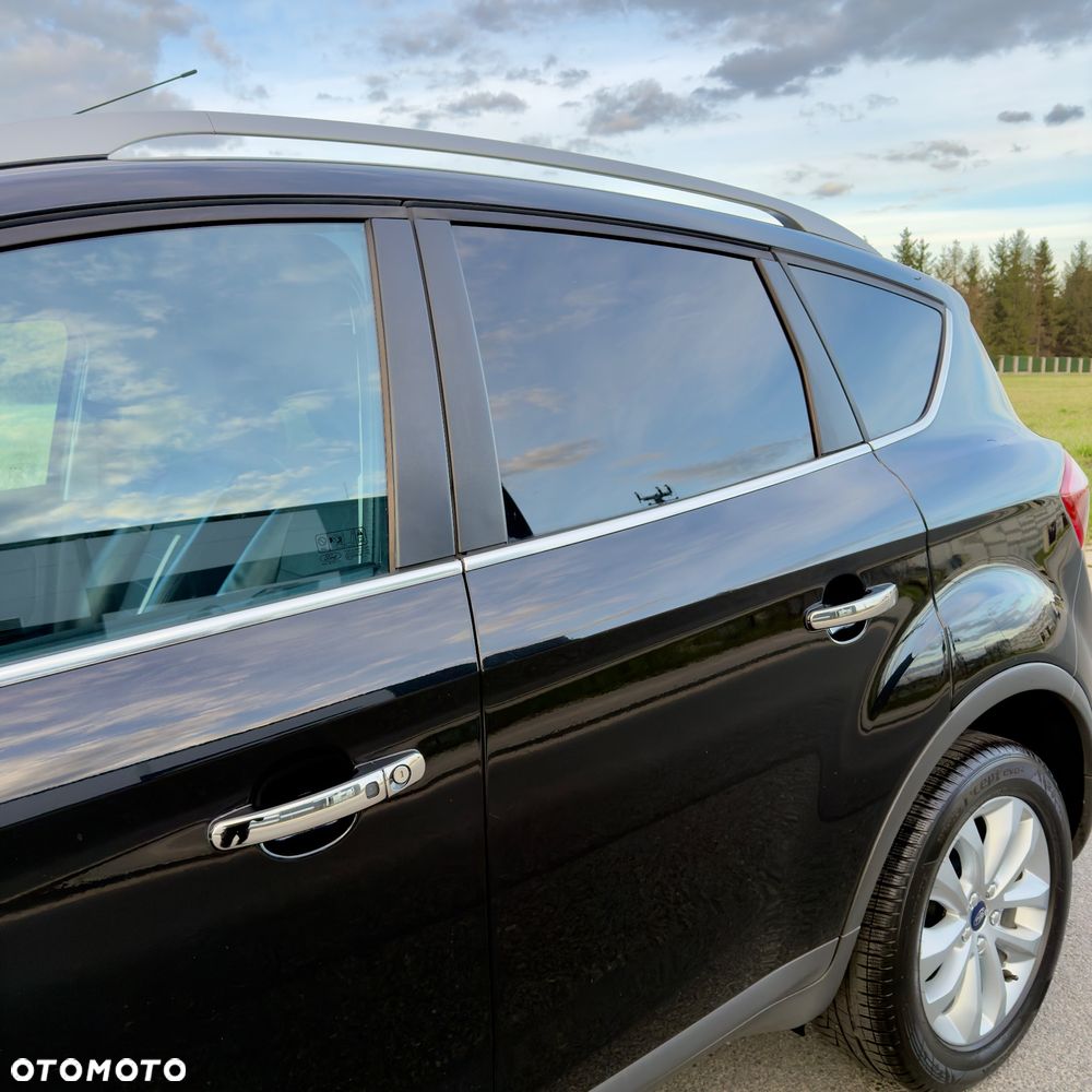 Ford Kuga 2.0 TDCi 4x4 Titanium - 36