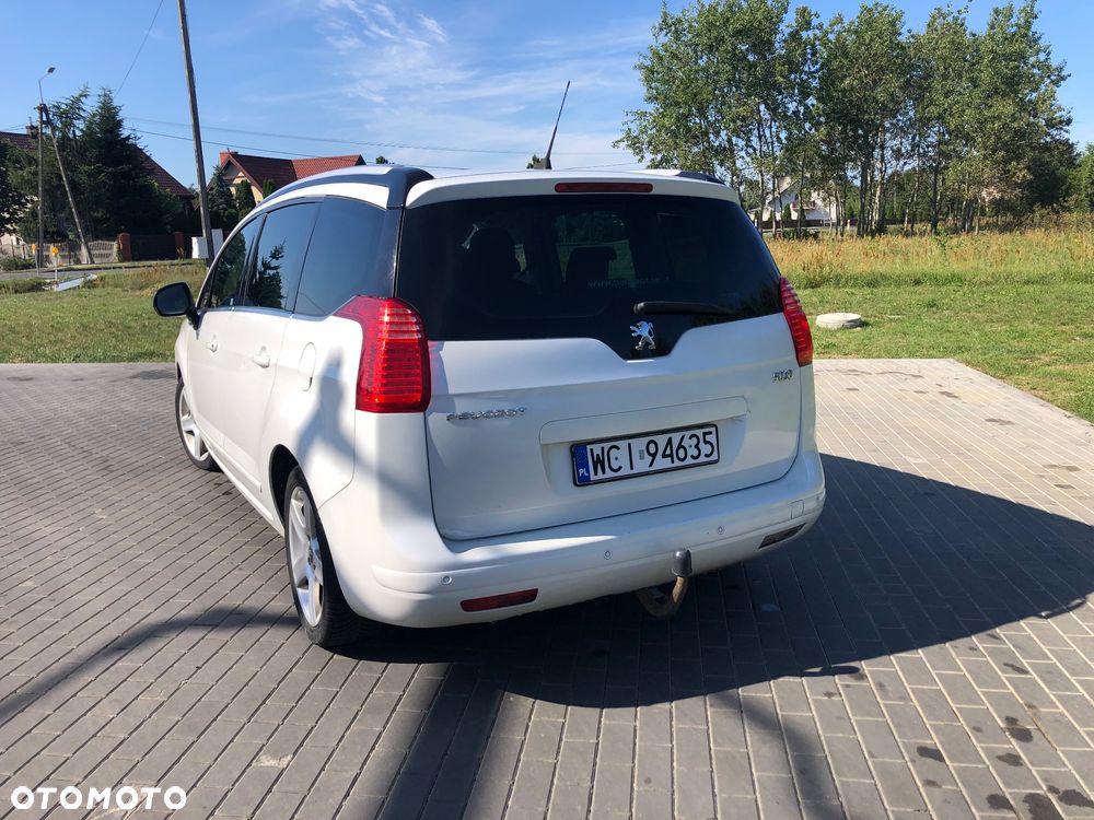 Peugeot 5008 2.0 HDi Active 7os - 8