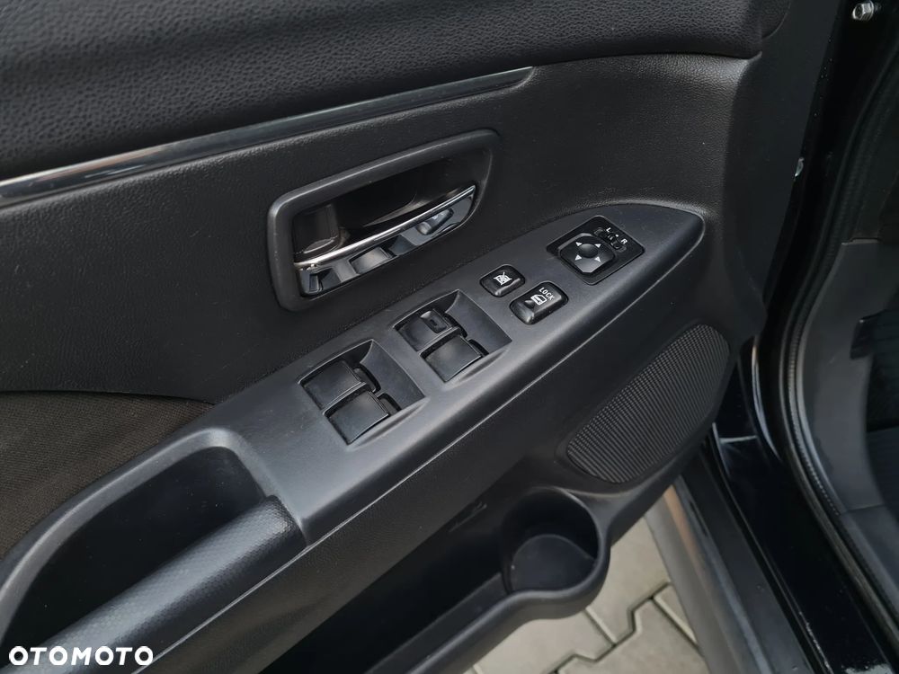 Mitsubishi ASX 1.6 Invite EU6 - 9