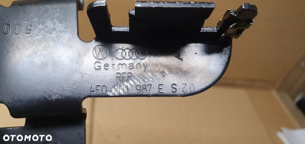 Obudowa filtra paliwa mocowanie Audi A6 C6 2.7 TDI - 5