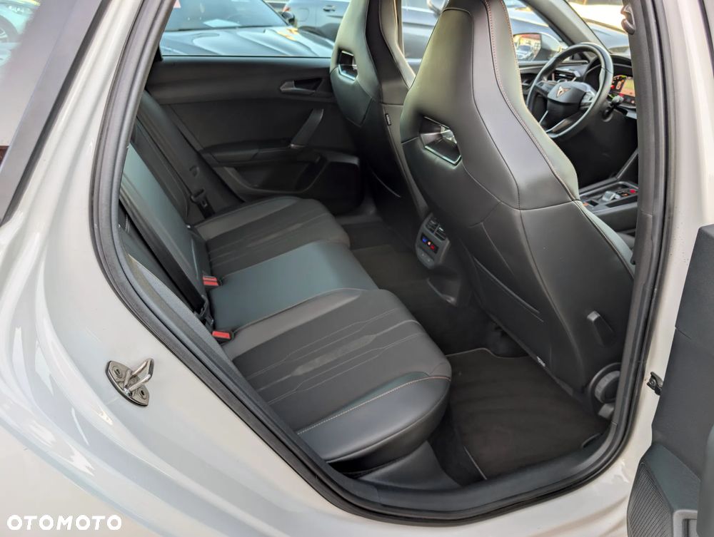 Cupra Leon Sportstourer 1.4 e-Hybrid (180 kW System) - 17