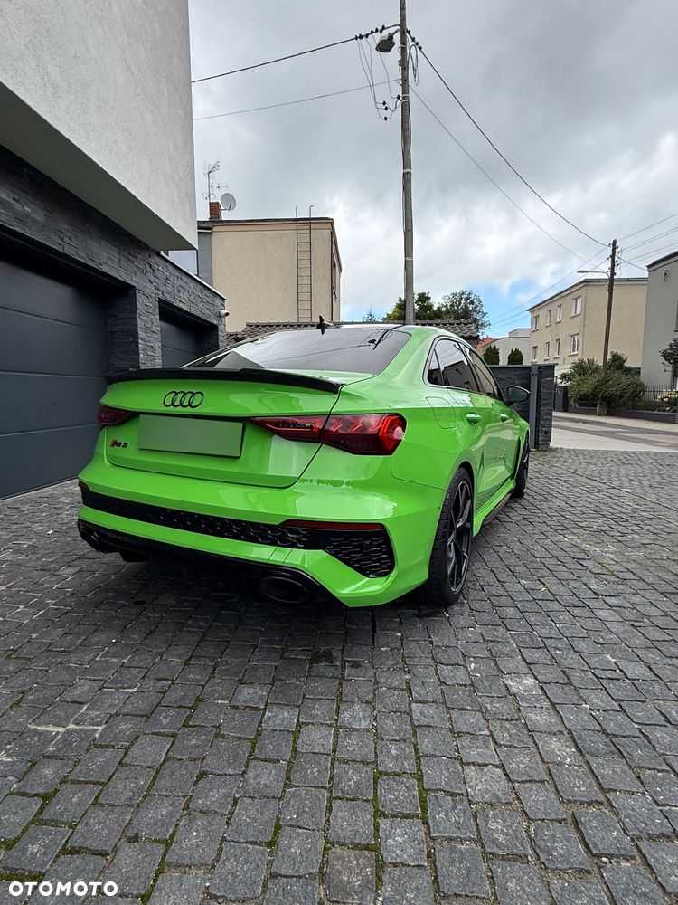 Audi RS3 Limousine - 10