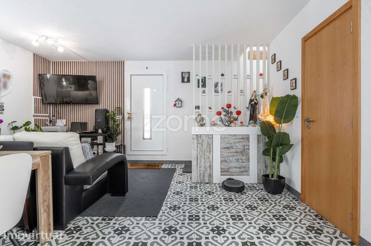 Moradia T1+1 Renovada em Pinheiro, Felgueiras - Grande imagem: 3/28