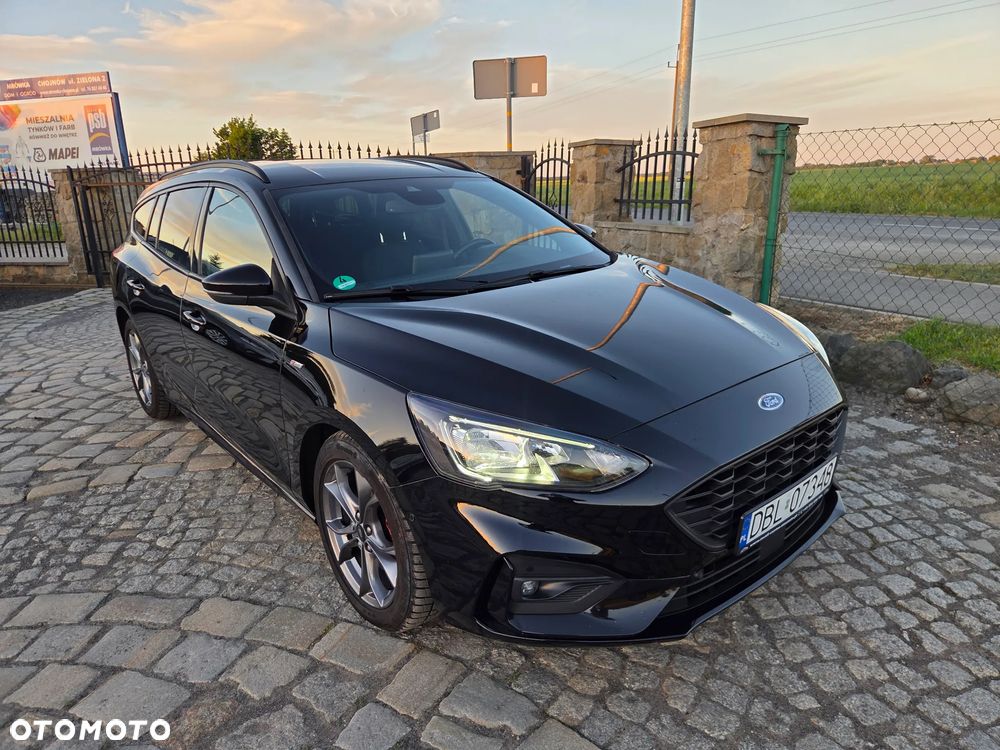 Ford Focus 1.0 EcoBoost Hybrid ST-LINE - 3