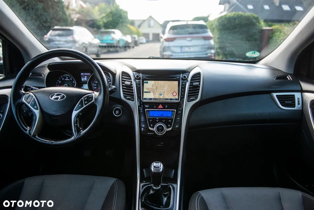 Hyundai i30 1.4 Premium - 30