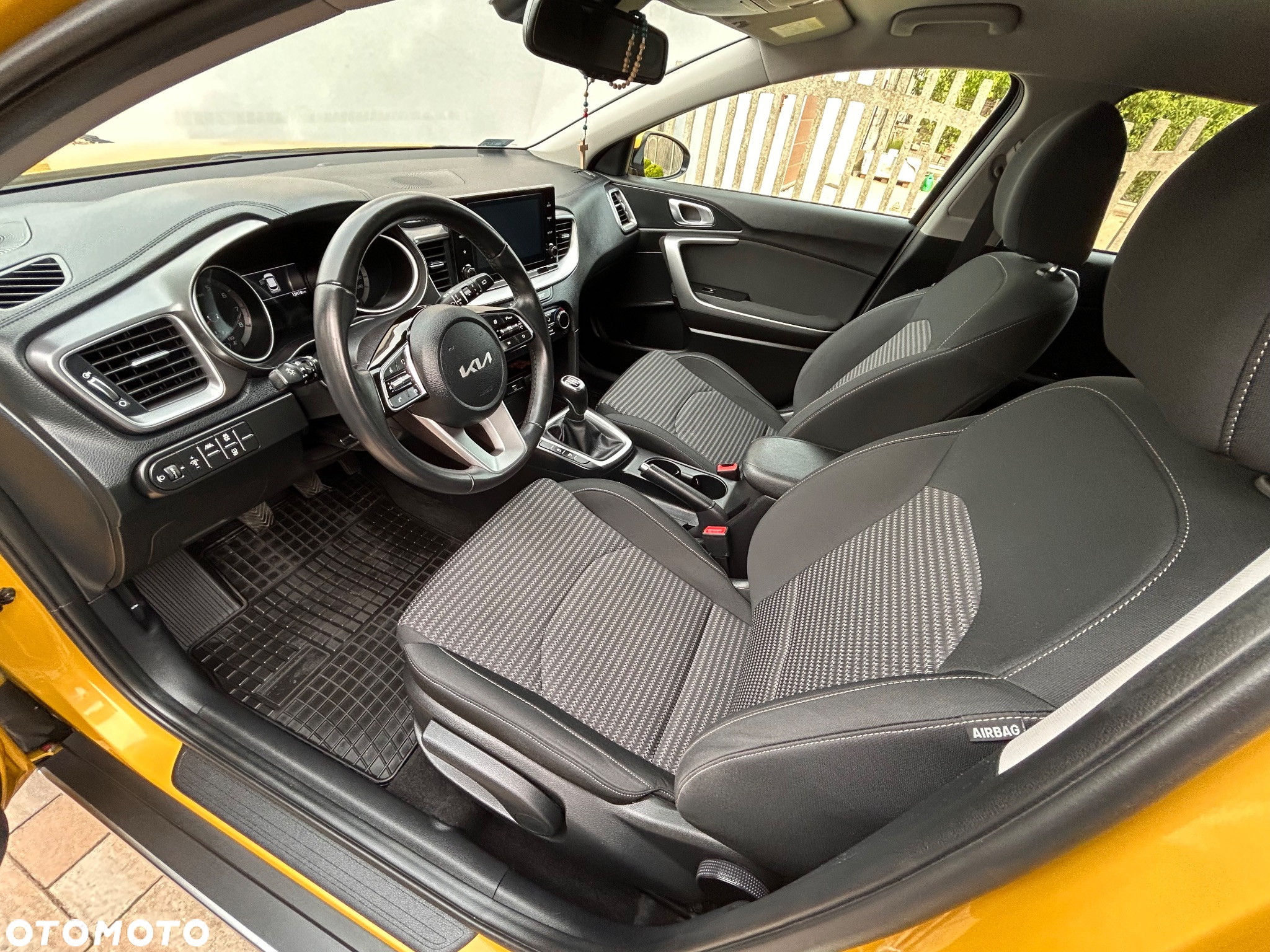 Kia XCeed 1.5 T-GDI M - 26