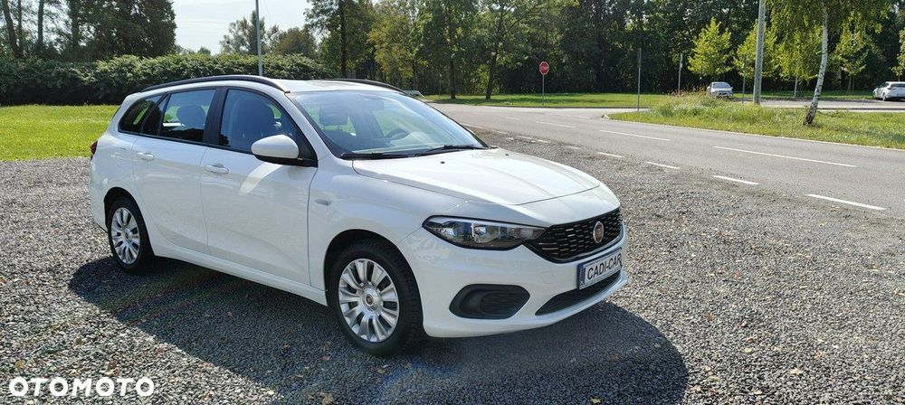 Fiat Tipo 1.4 T-Jet 16v Easy EU6d - 3
