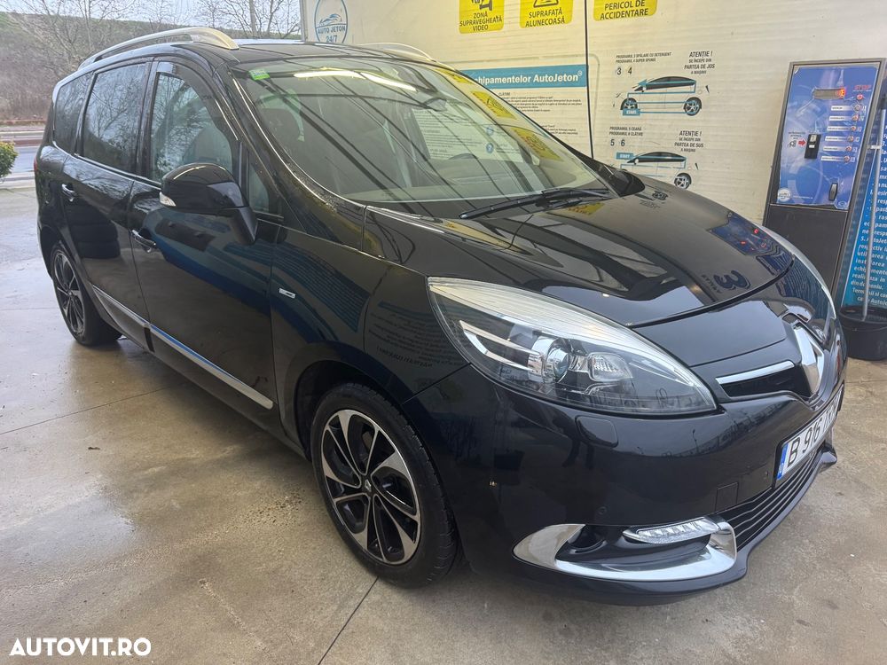 Renault Grand Scenic - 1