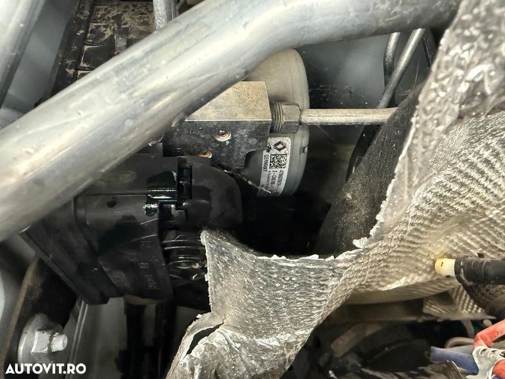 POMPA ABS LOGAN3 SANDERO  3 - 5