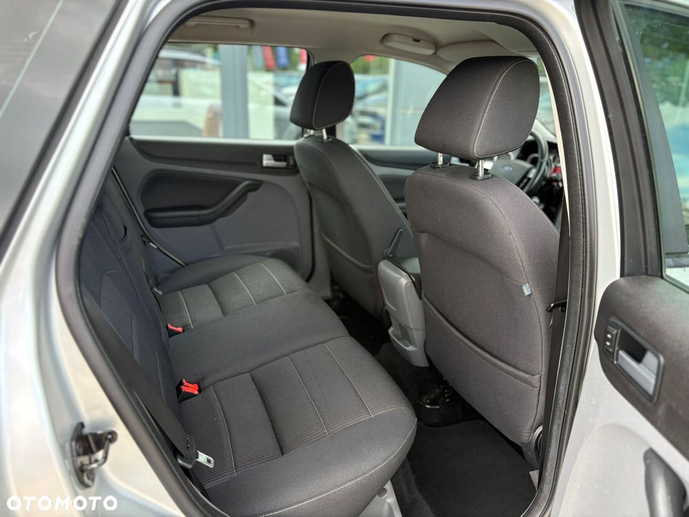 Ford Focus 1.8 FF Platinium X - 14