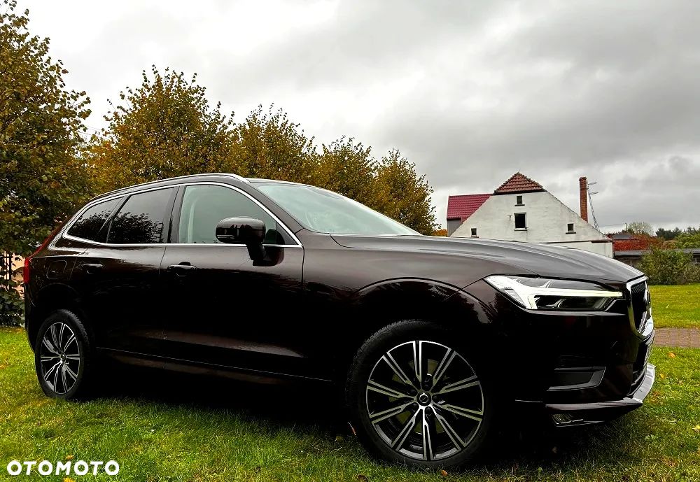 Volvo XC 60 D4 AWD Momentum - 2