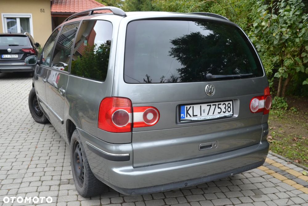Ford Galaxy 1.9 TDI Ghia - 13