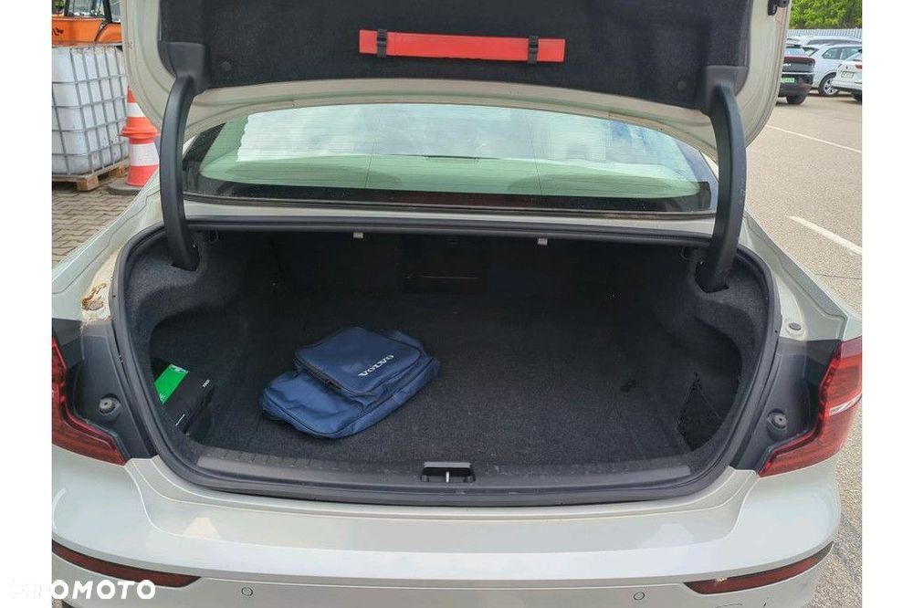 Volvo S60 - 10