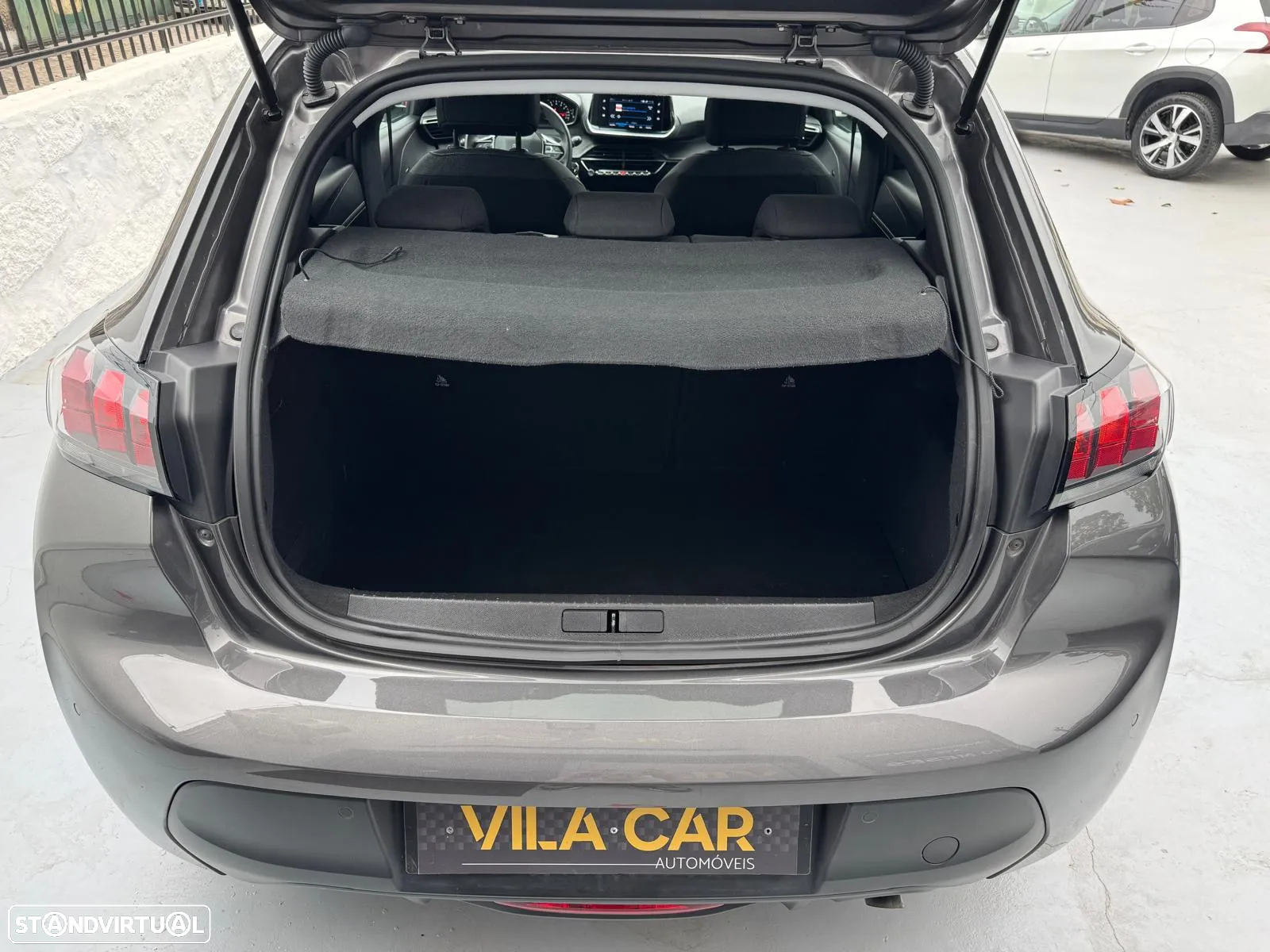 Peugeot 208 PureTech 100 Style - 10
