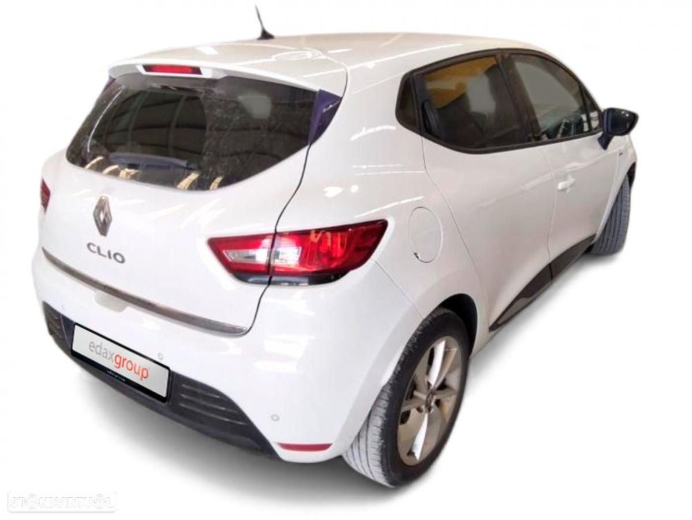 Renault Clio - 2