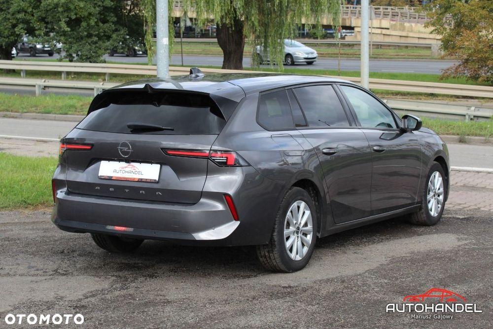 Opel Astra - 4