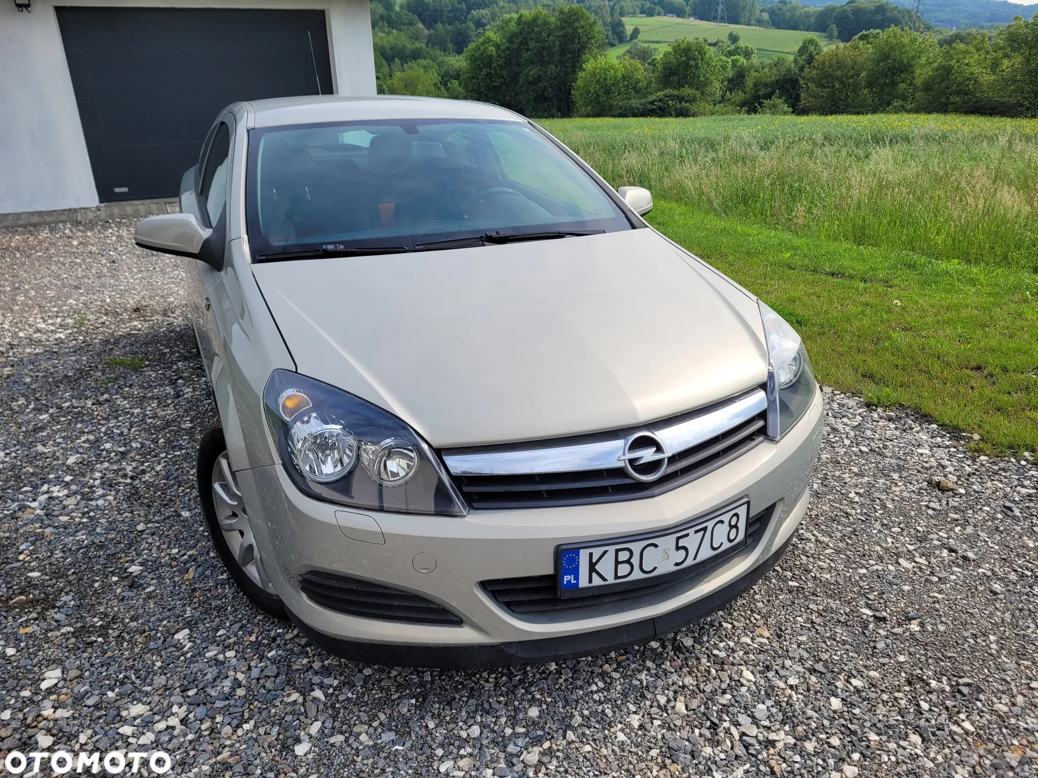 Opel Astra III GTC 1.6 Enjoy - 7
