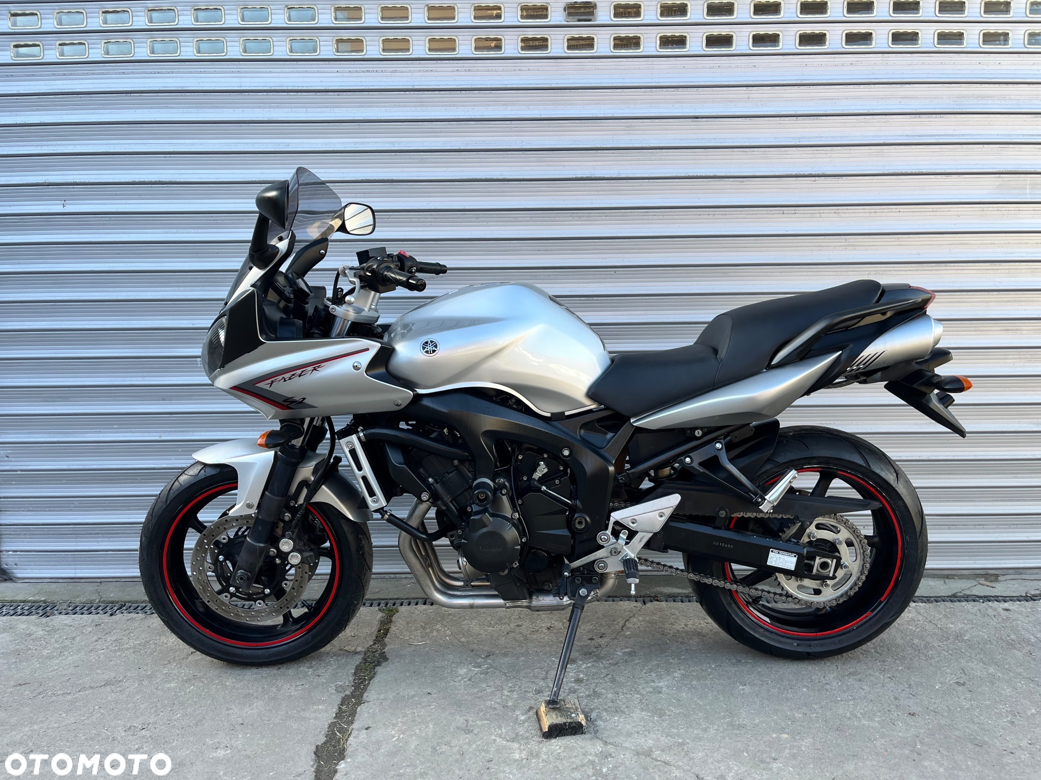 Yamaha FZ6 - 38