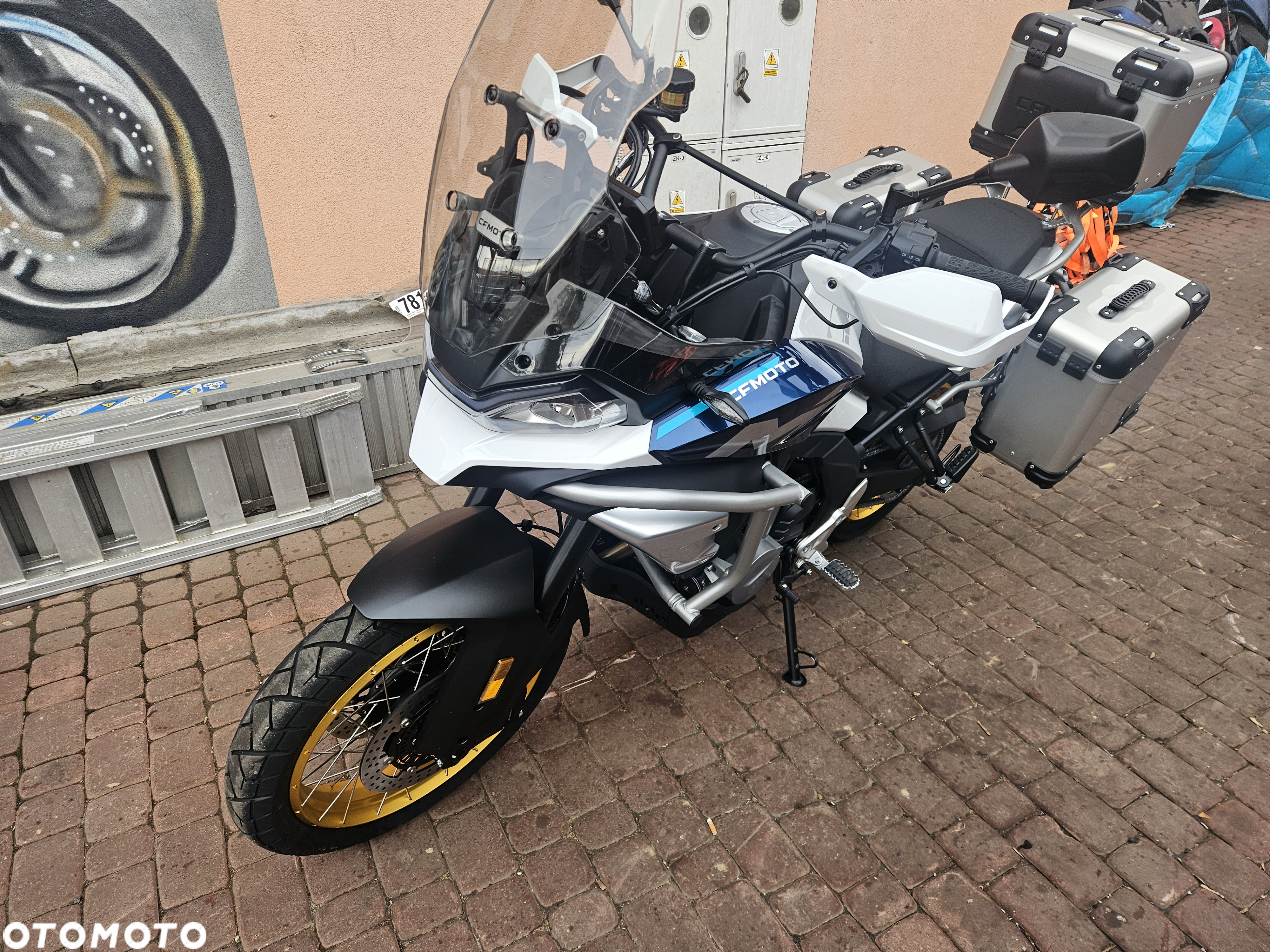 CFMoto MT - 20