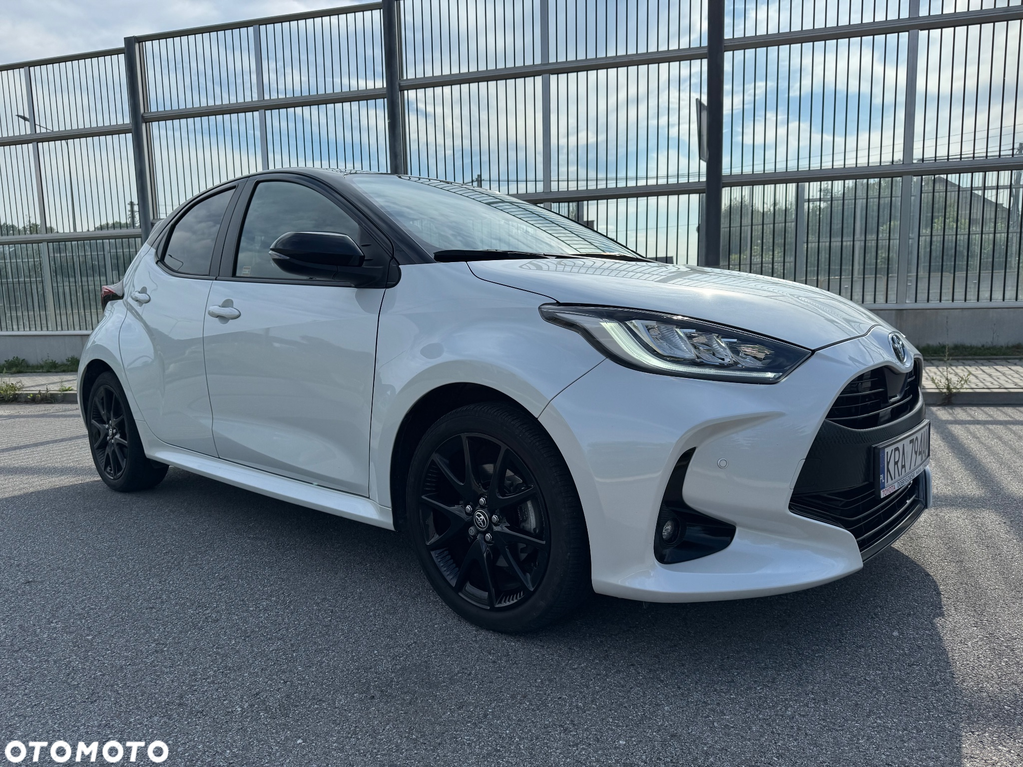 Toyota Yaris Hybrid 1.5 Style - 5