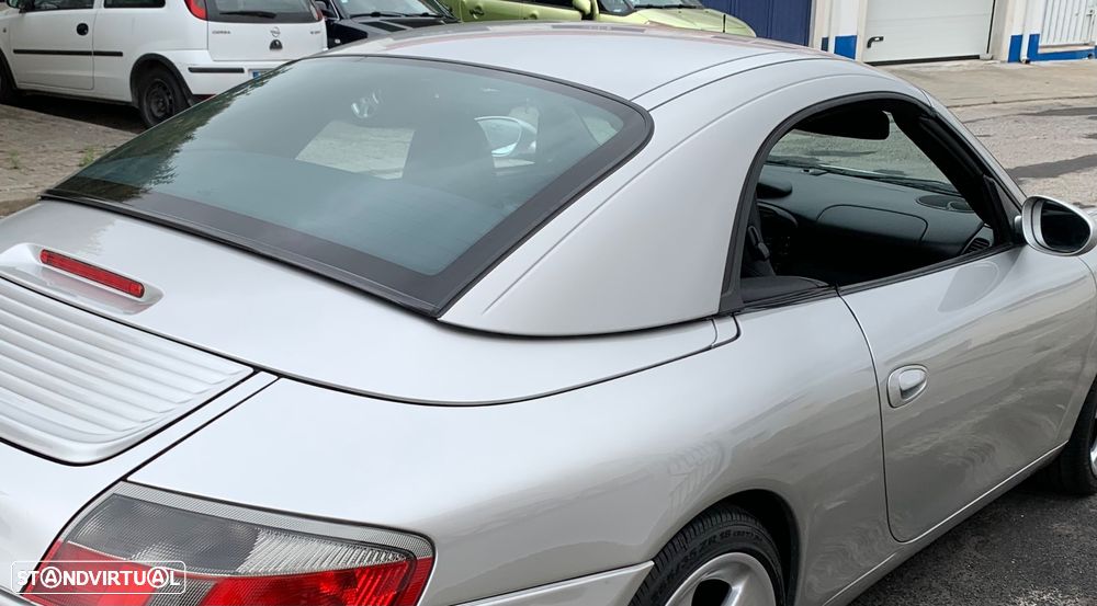 Porsche 911 Série F - 10