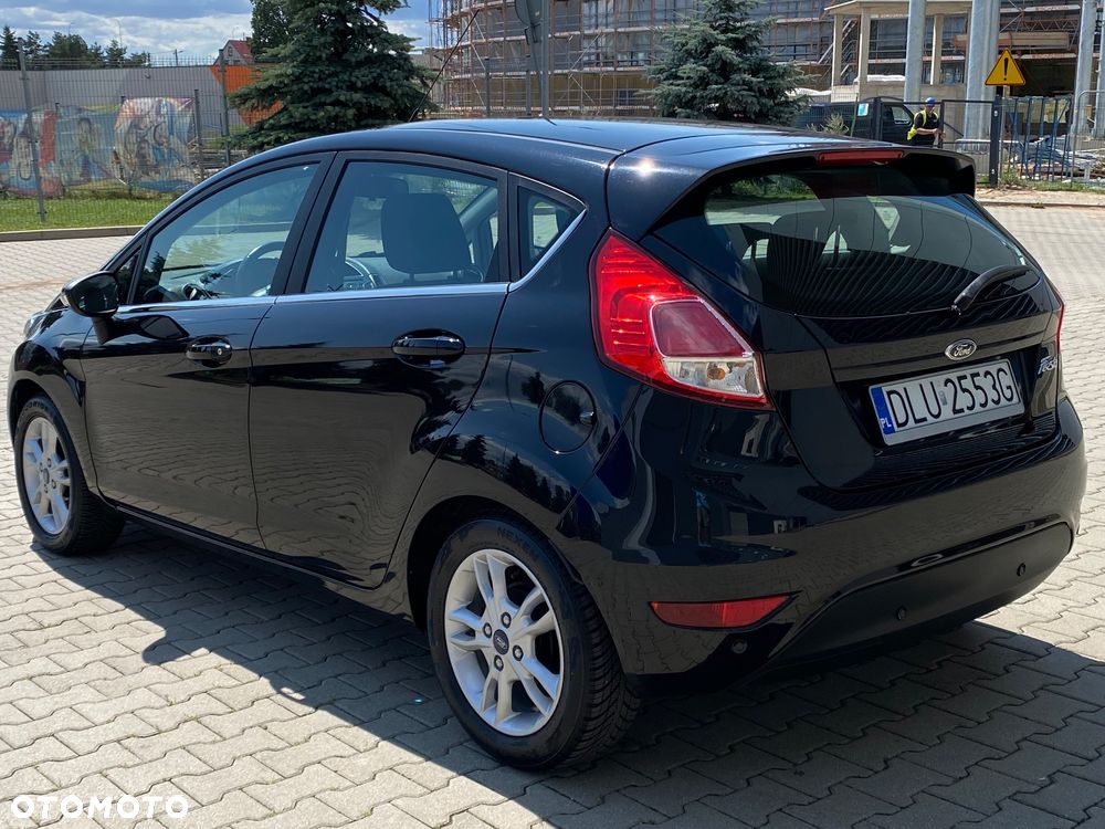 Ford Fiesta 1.25 Titanium EU5 - 4