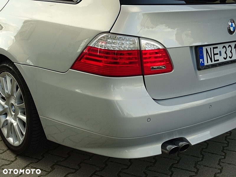 BMW Seria 5 530xi Touring Edition Exclusive - 17