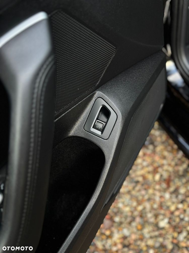 Volkswagen Passat 2.0 TDI BMT Highline DSG7 - 34