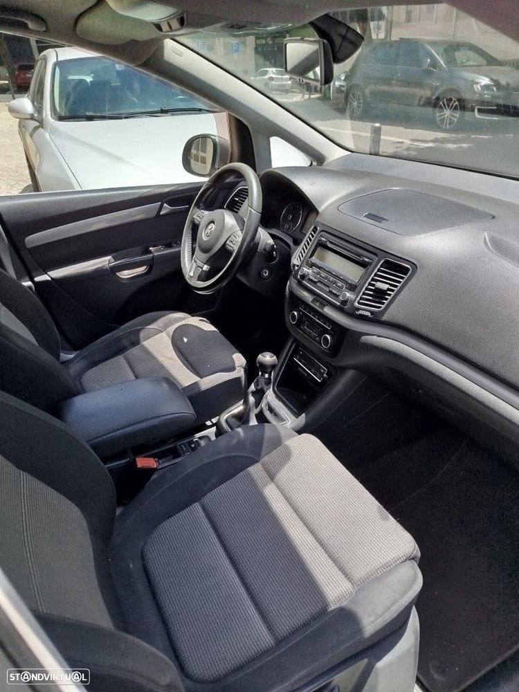 VW Sharan 2.0 TDI Confortline - 10