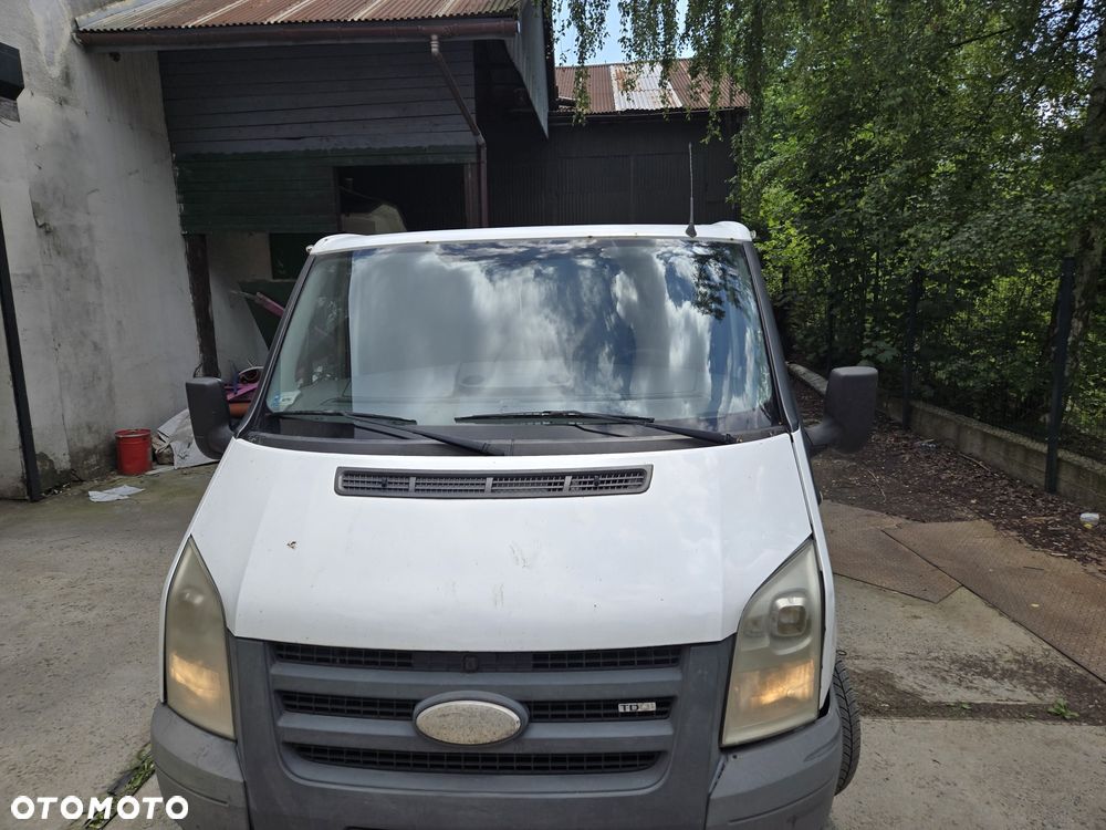 Ford Transit - 2