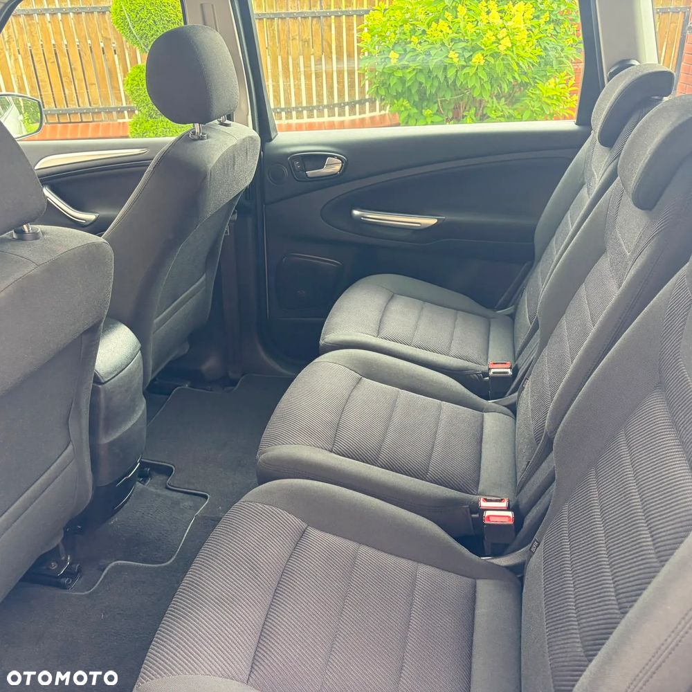 Ford S-Max 2.0 TDCi DPF Titanium - 24