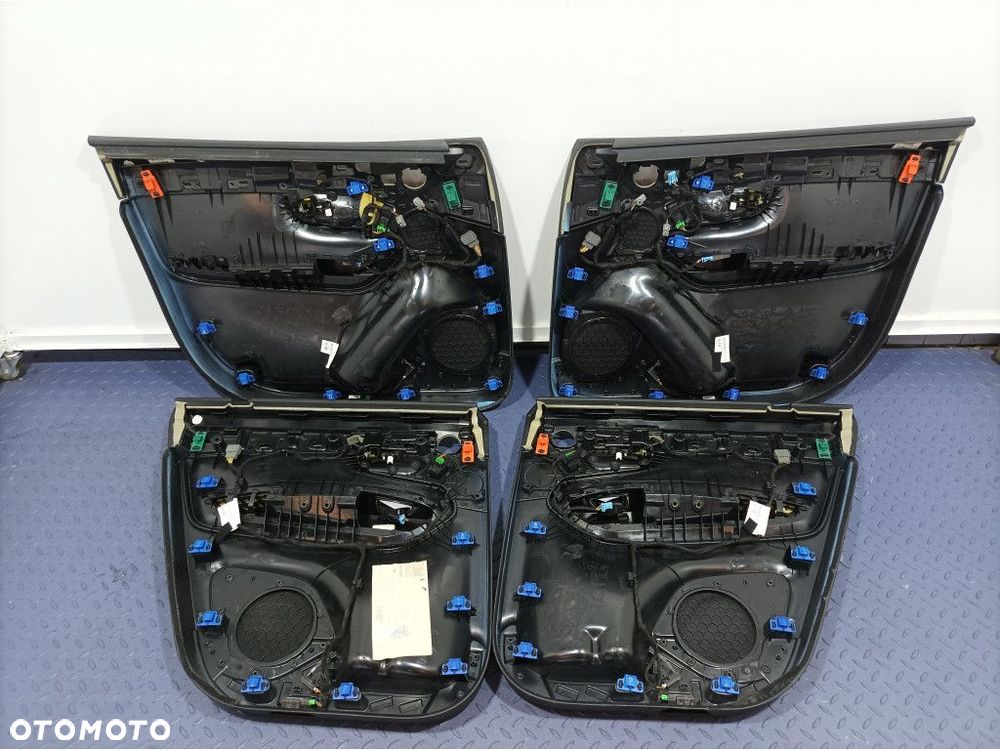 VOLVO XC90 II FOTELE KANAPA BOCZKI WNĘTRZE SKÓRA MOMENTUM EU - 16