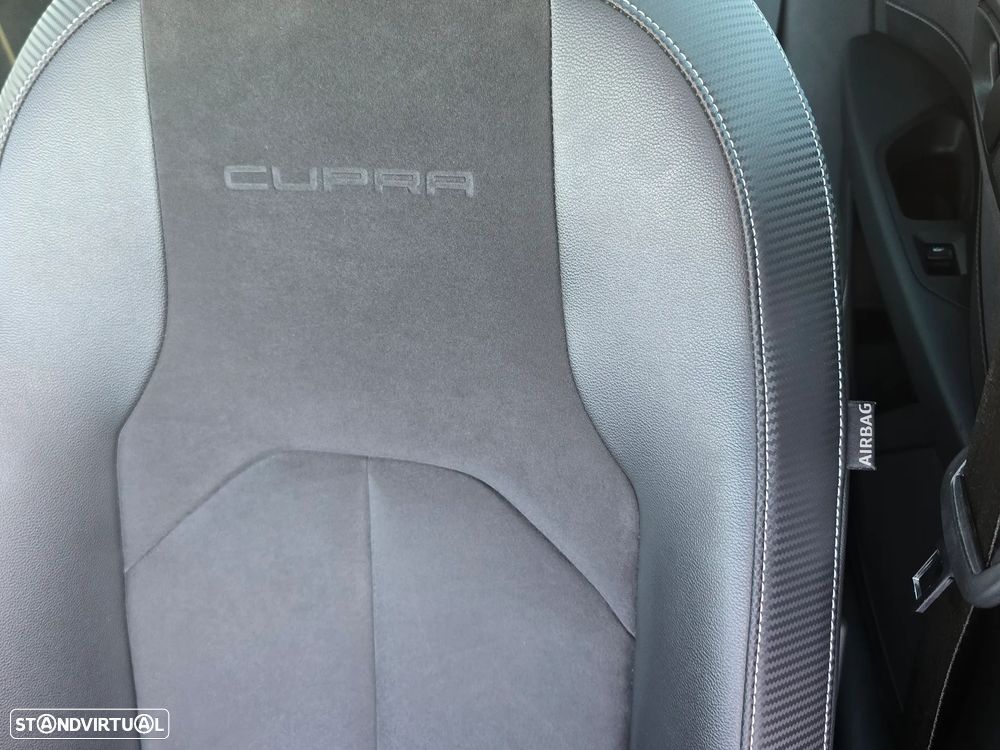 SEAT Leon 2.0 TSI Cupra DSG S/S - 8