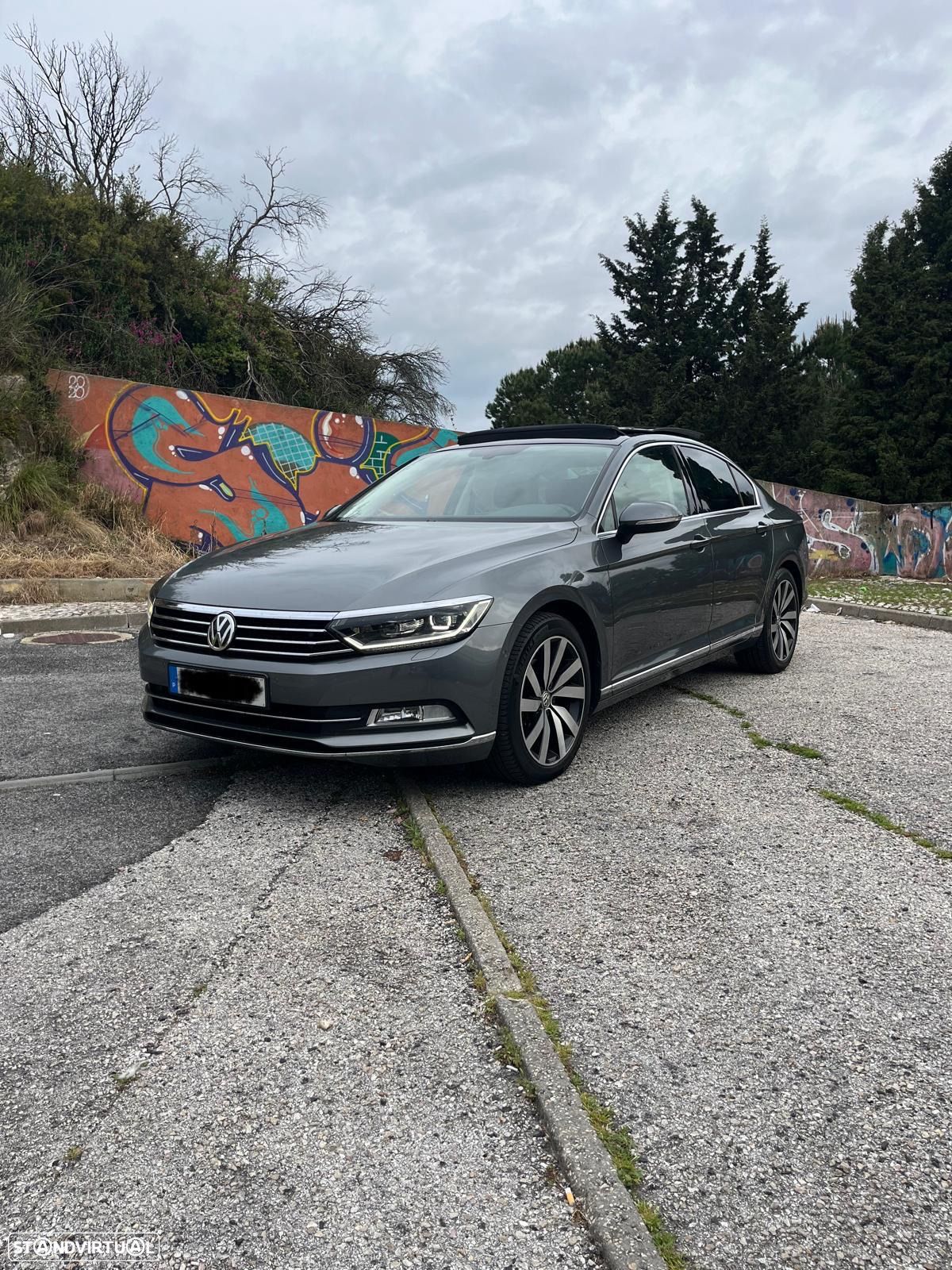 VW Passat 2.0 TDI Highline DSG - 1