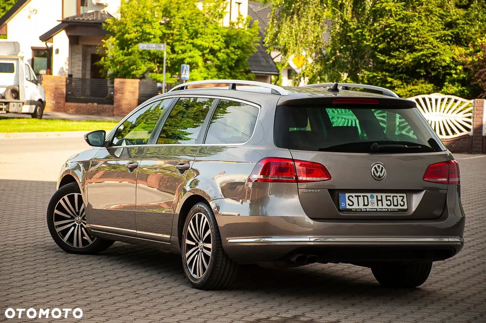 Volkswagen Passat 1.8 TSI Exclusive - 12