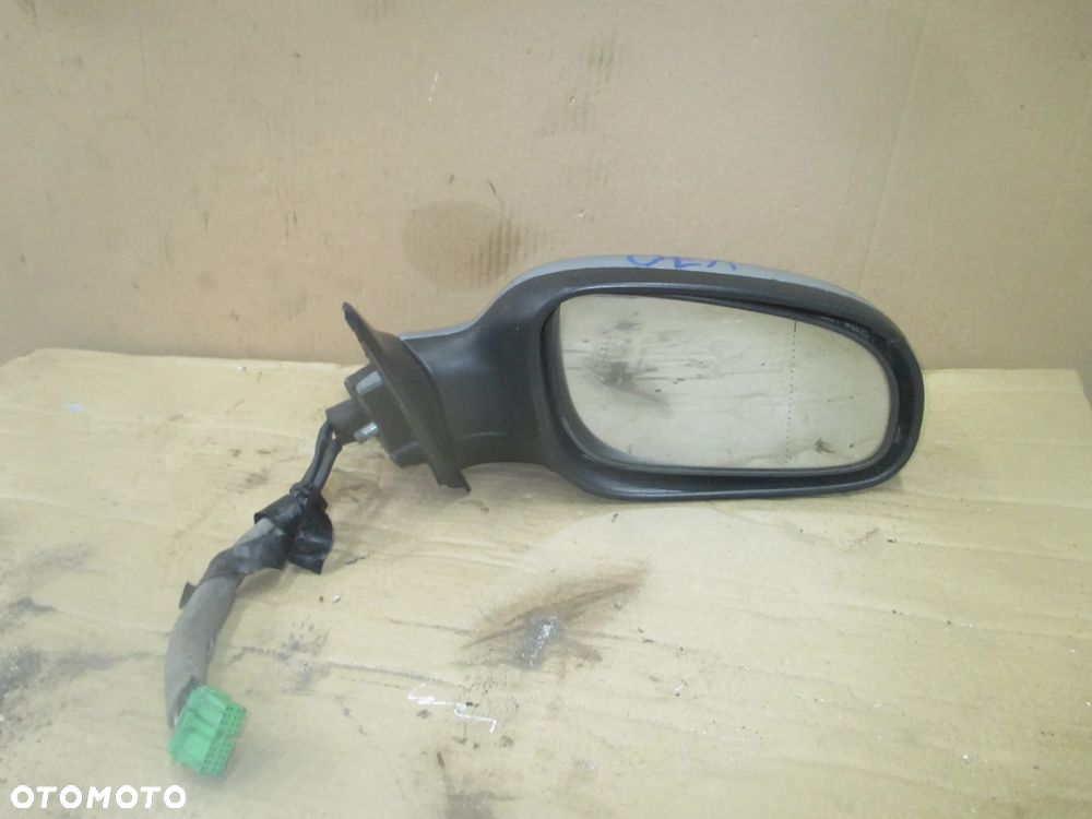 Lusterko prawe Volvo V70 7pin Europa - 1