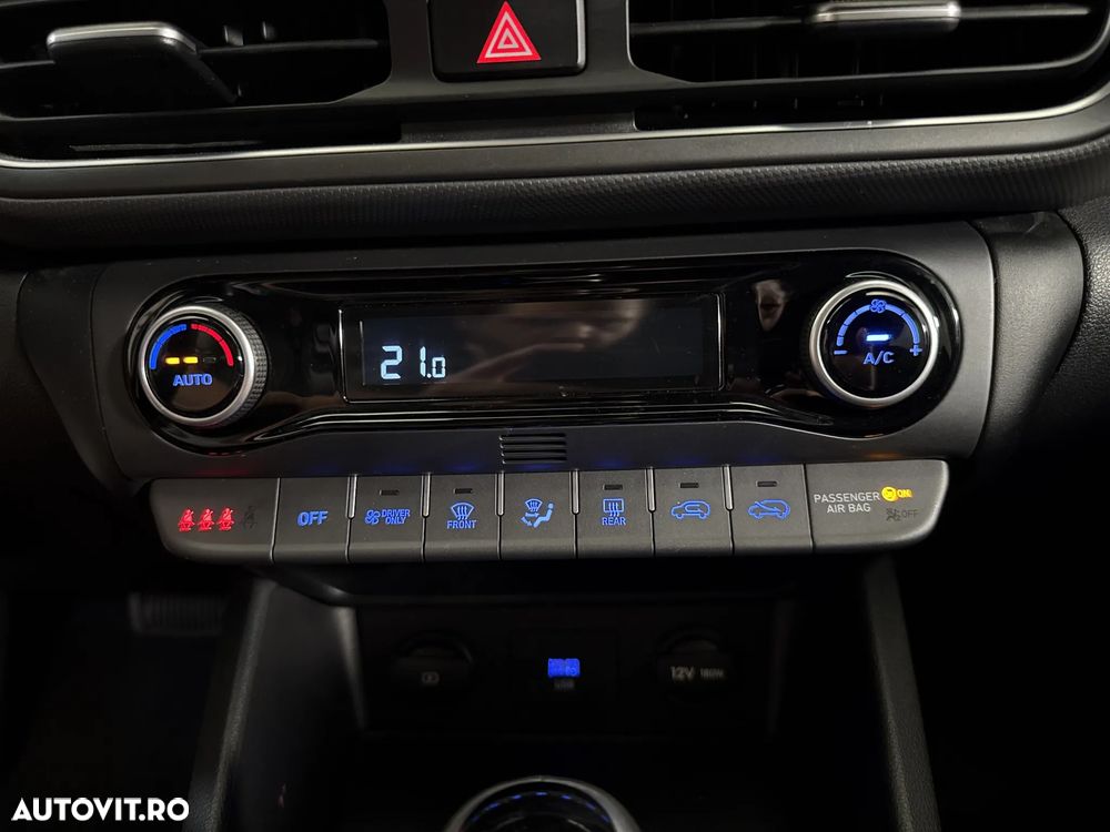 Hyundai KONA - 18
