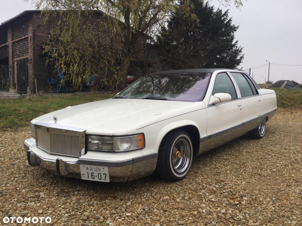 Cadillac Fleetwood - 26