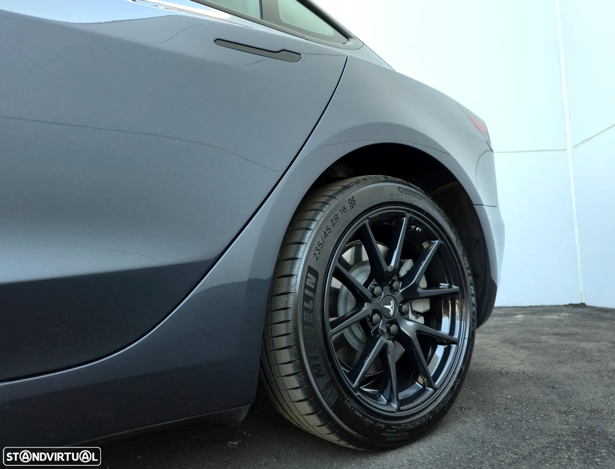 Tesla Model 3 Tração Traseira - 12