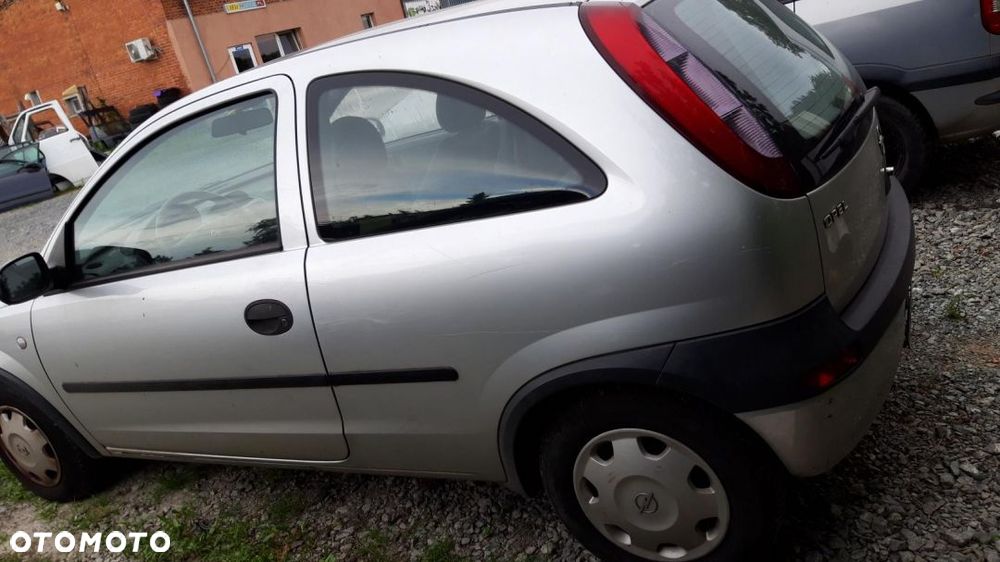 Części do Opel Corsa C 1.0 benzyna  hatchback 3-drzwi - 7