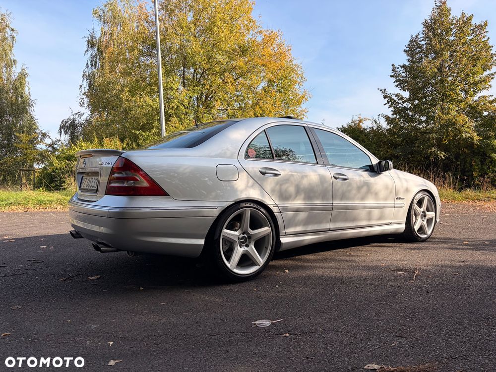 Mercedes-Benz Klasa C 55 AMG - 7