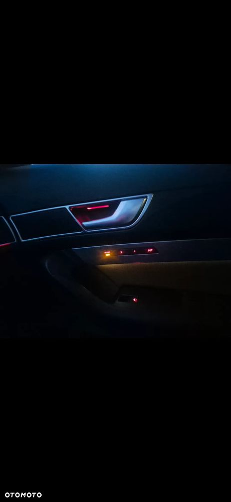 Audi A6 Avant - 27