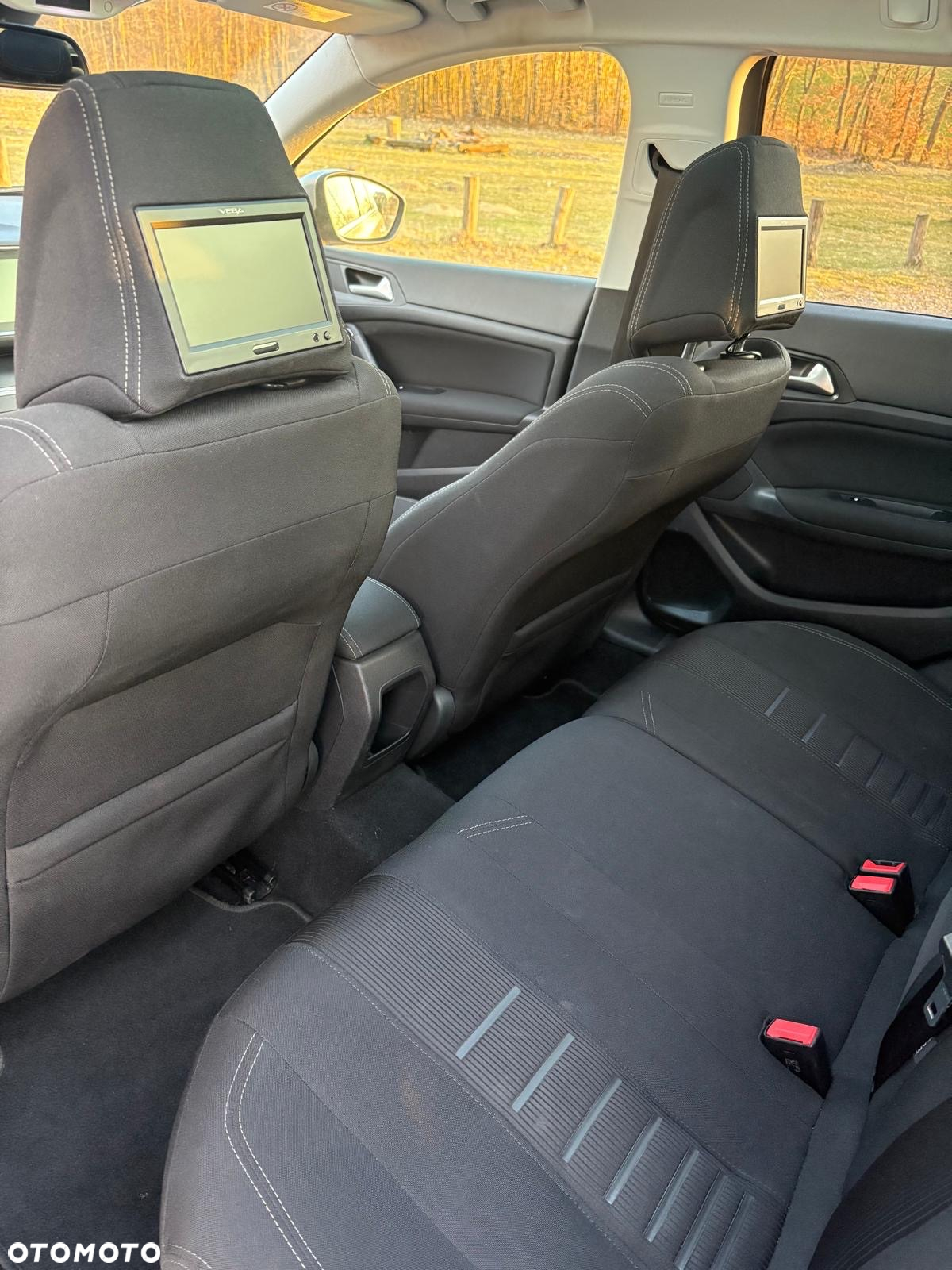 Peugeot 308 SW 1.6 BlueHDi Active S&S - 7