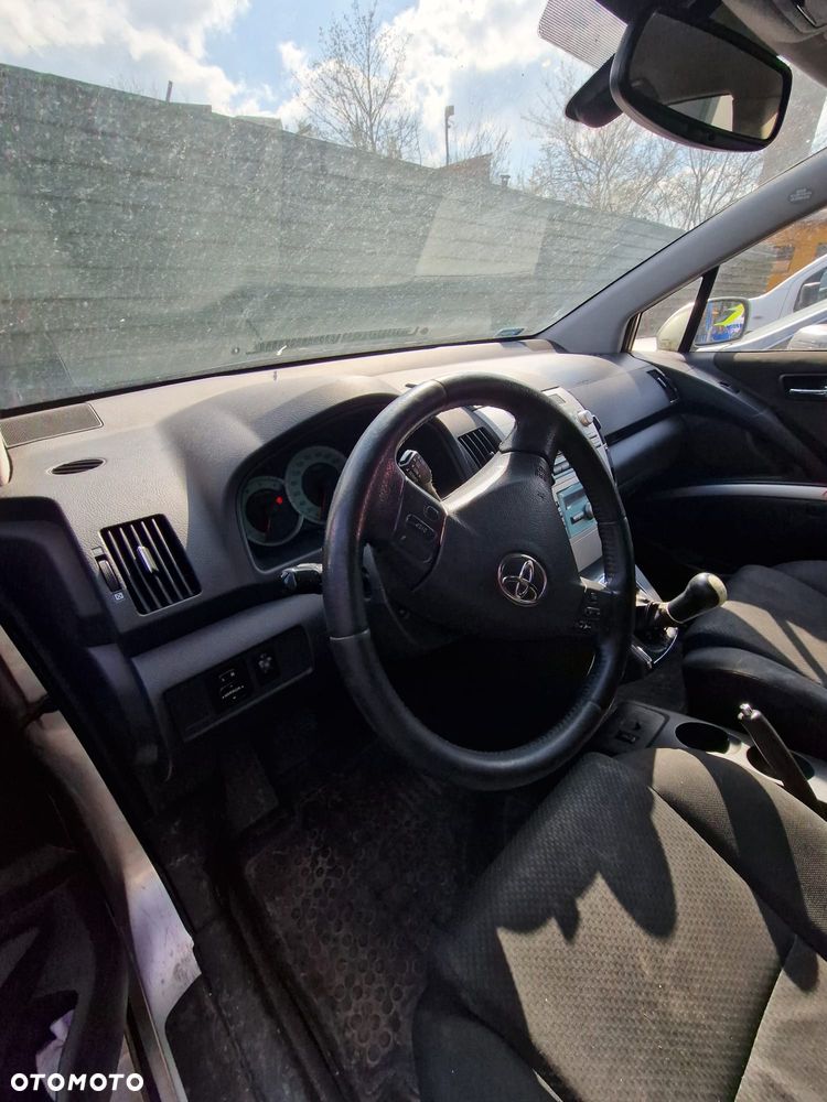 Toyota Corolla Verso 2.0 D-4D Prestige 7os - 6