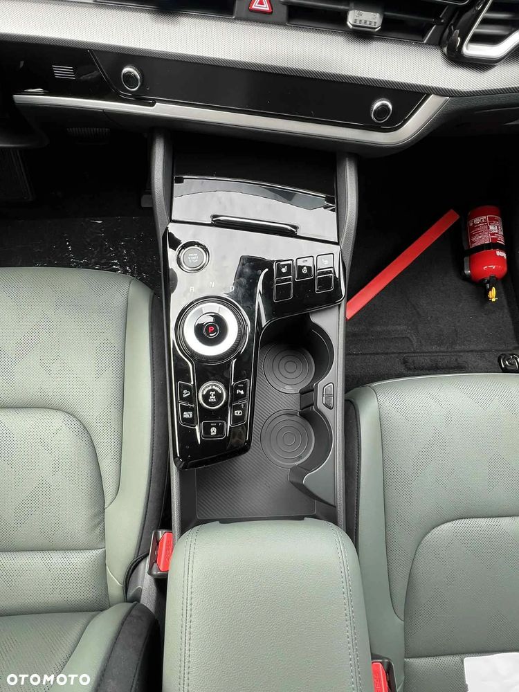 Kia Sportage 1.6 T-GDI Anniversary 4WD DCT - 2