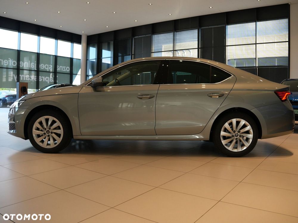 Skoda Octavia 1.5 TSI mHEV Drive Selection DSG - 13