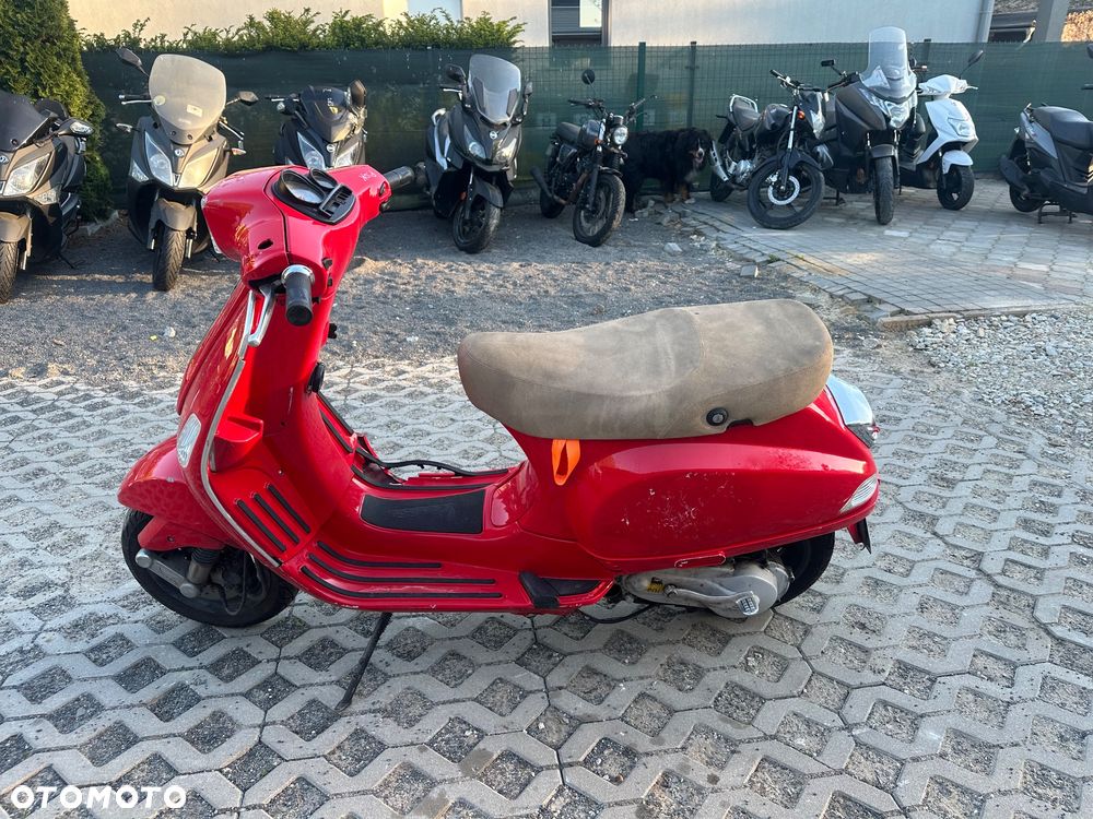 Piaggio Vespa - 5