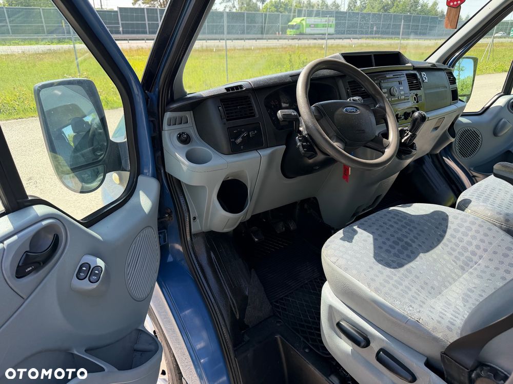 Ford Transit - 7